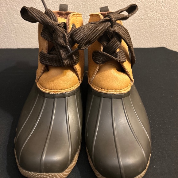 Sperry Shoes - This item is no longer available